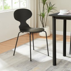 Комплект трапезарни столове Kil от 4 черни [] - Scaune de dining